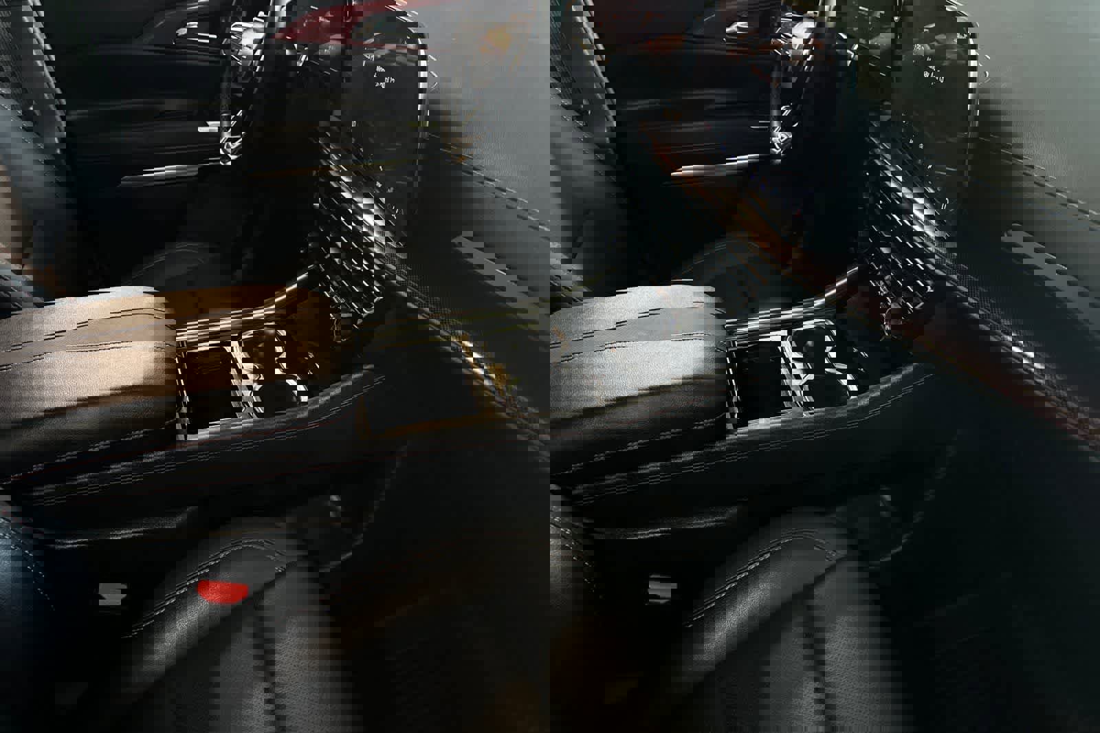 Used 2025 Chevrolet Traverse Z71 w/ Driver Confidence Package image 20