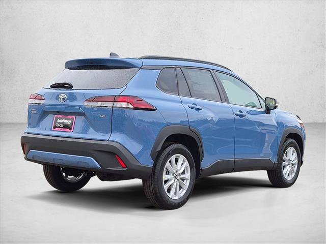 New 2026 Toyota Corolla Cross LE w/ Moonroof Package FWD image 2