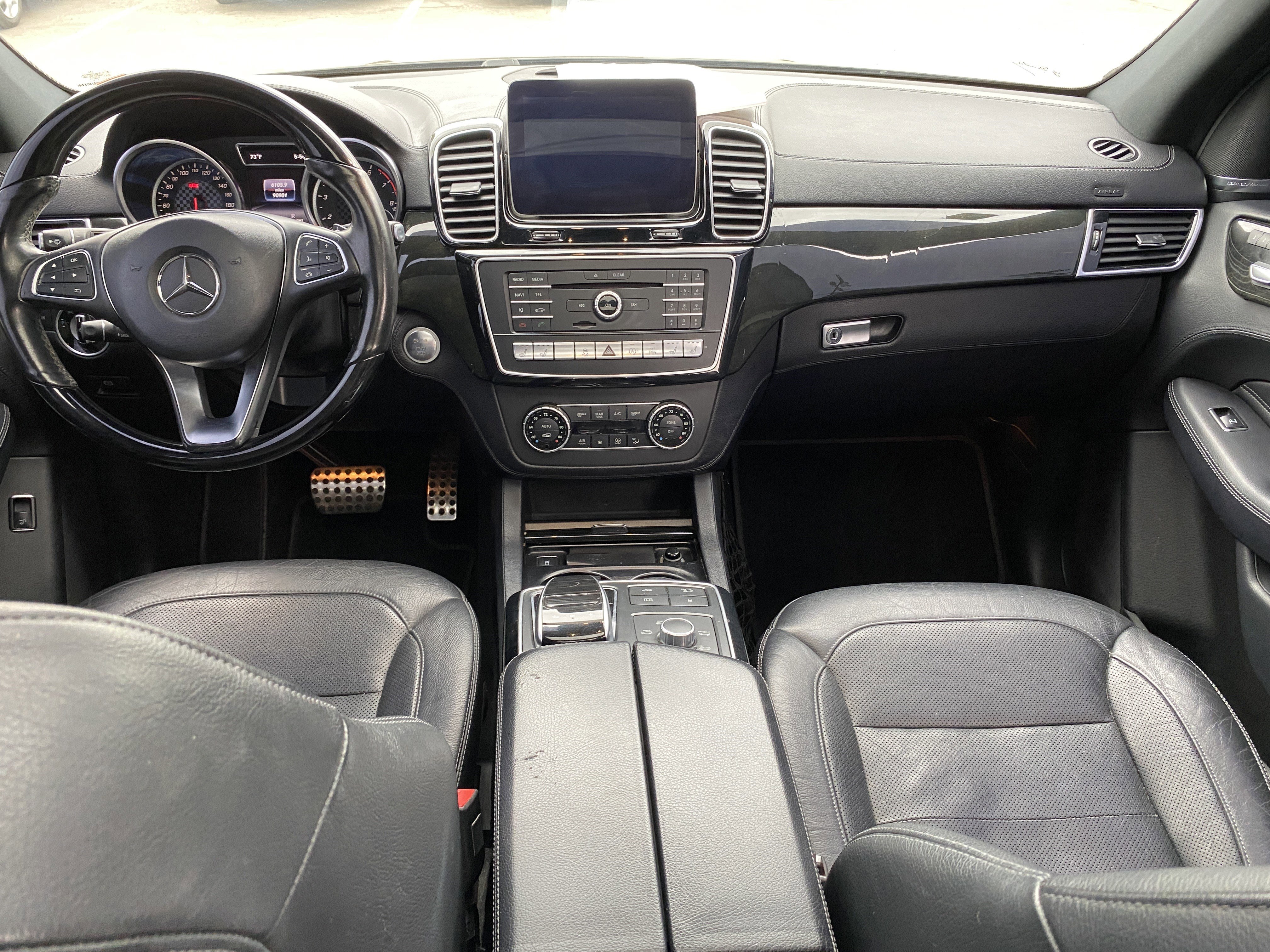 Used 2018 Mercedes-Benz GLE 43 AMG 4MATIC w/ Premium 2 Package image 23