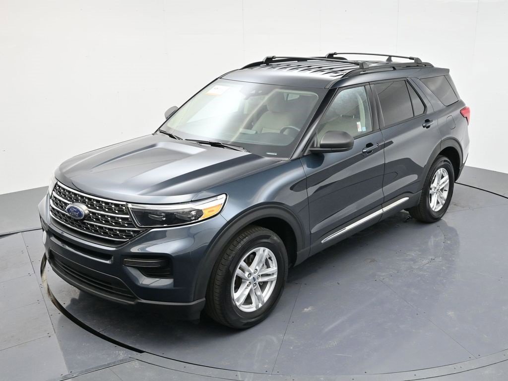 Certified 2022 Ford Explorer XLT w/ Class IV Trailer Tow Package image 42