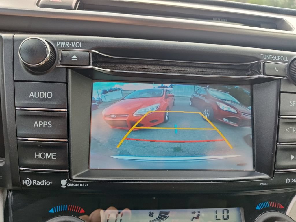 Used 2016 Toyota RAV4 XLE AWD/4WD image 20
