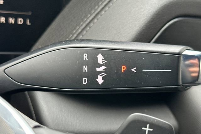 Used 2025 GMC Yukon Denali image 22