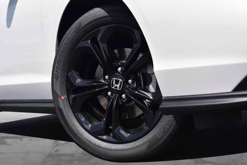 New 2025 Honda Accord SE image 3