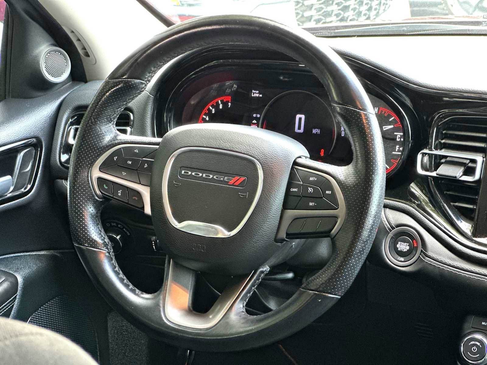 Used 2022 Dodge Durango SXT image 27