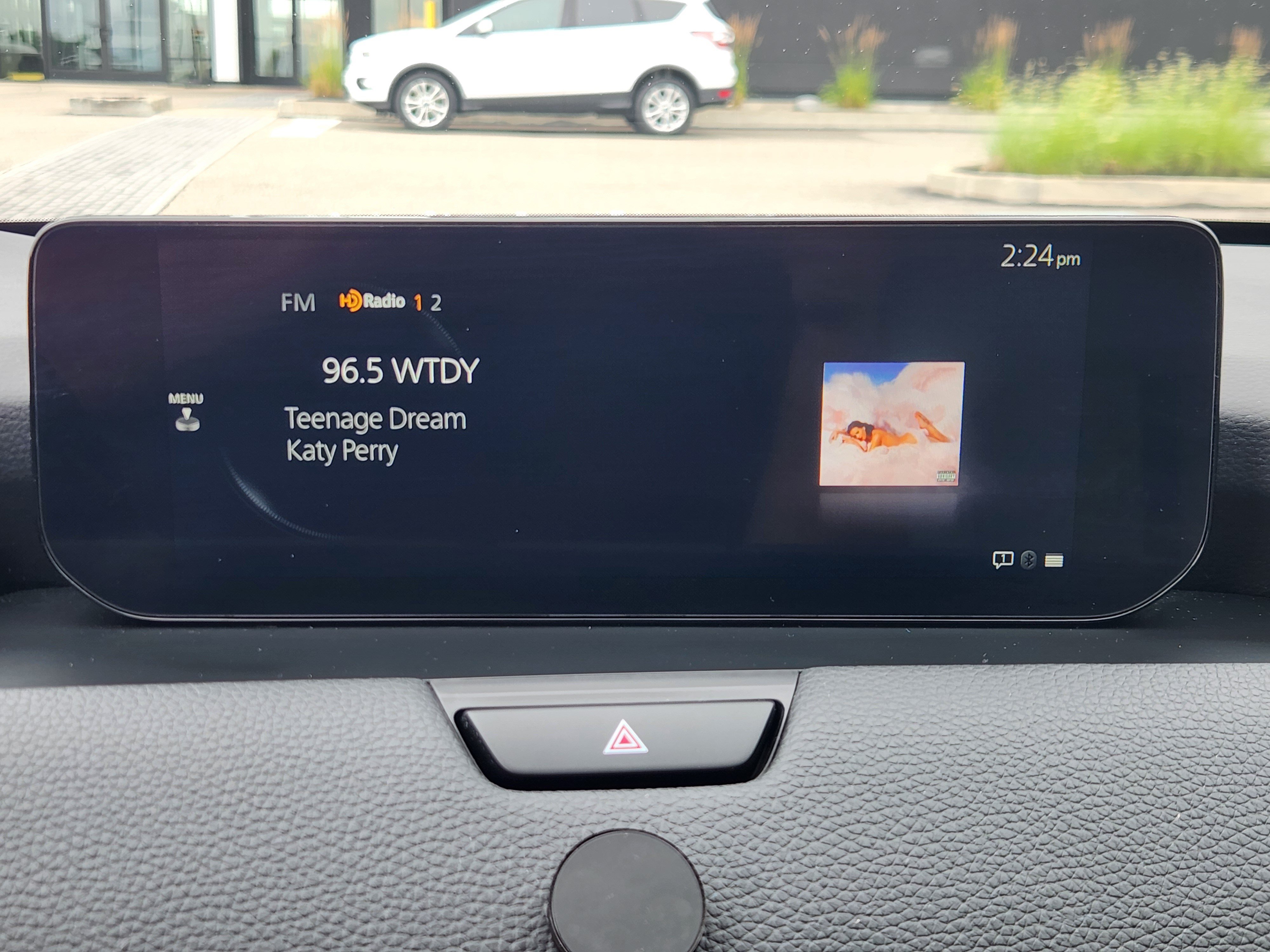 Certified 2024 MAZDA CX-90 Plug-In Hybrid w/ Preferred AWD/4WD image 11