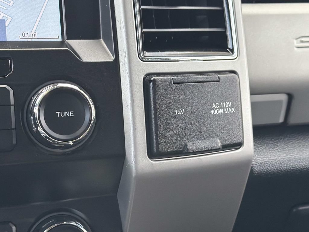 Used 2020 Ford F350 Lariat AWD/4WD image 17