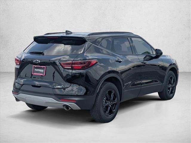 New 2026 Chevrolet Blazer LT w/ Convenience Package FWD image 2