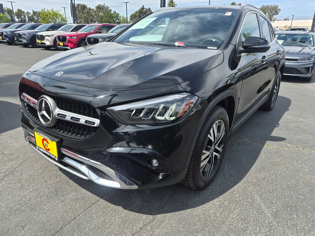 Used 2025 Mercedes-Benz GLA 250 image 8