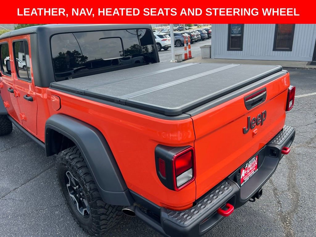 Used 2023 Jeep Gladiator Rubicon w/ Cold Weather Group AWD/4WD image 10