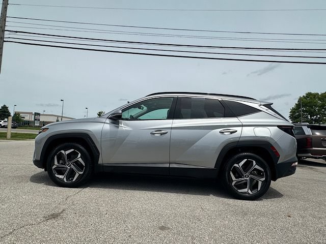 Used 2023 Hyundai Tucson Limited AWD/4WD image 2