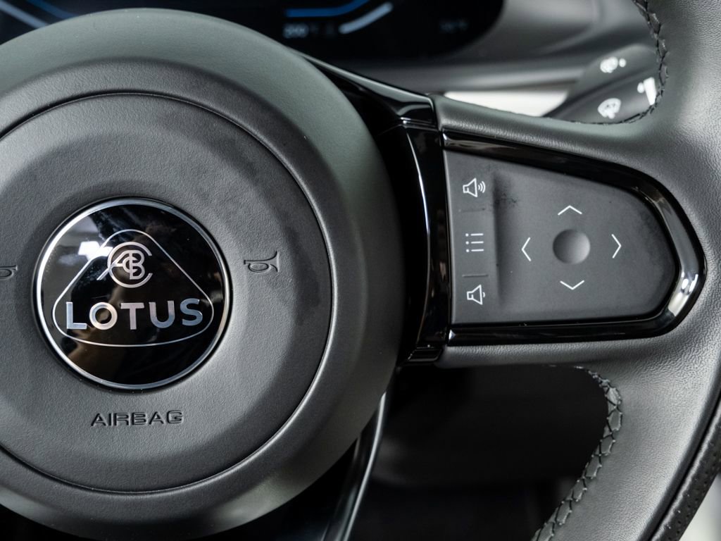 Used 2025 Lotus Emira image 11