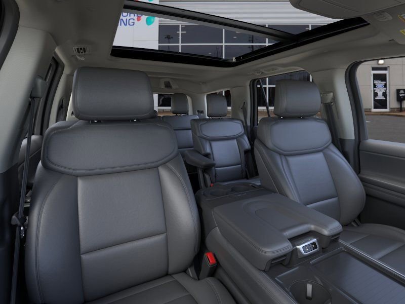 New 2026 Ford Expedition Active AWD/4WD image 10