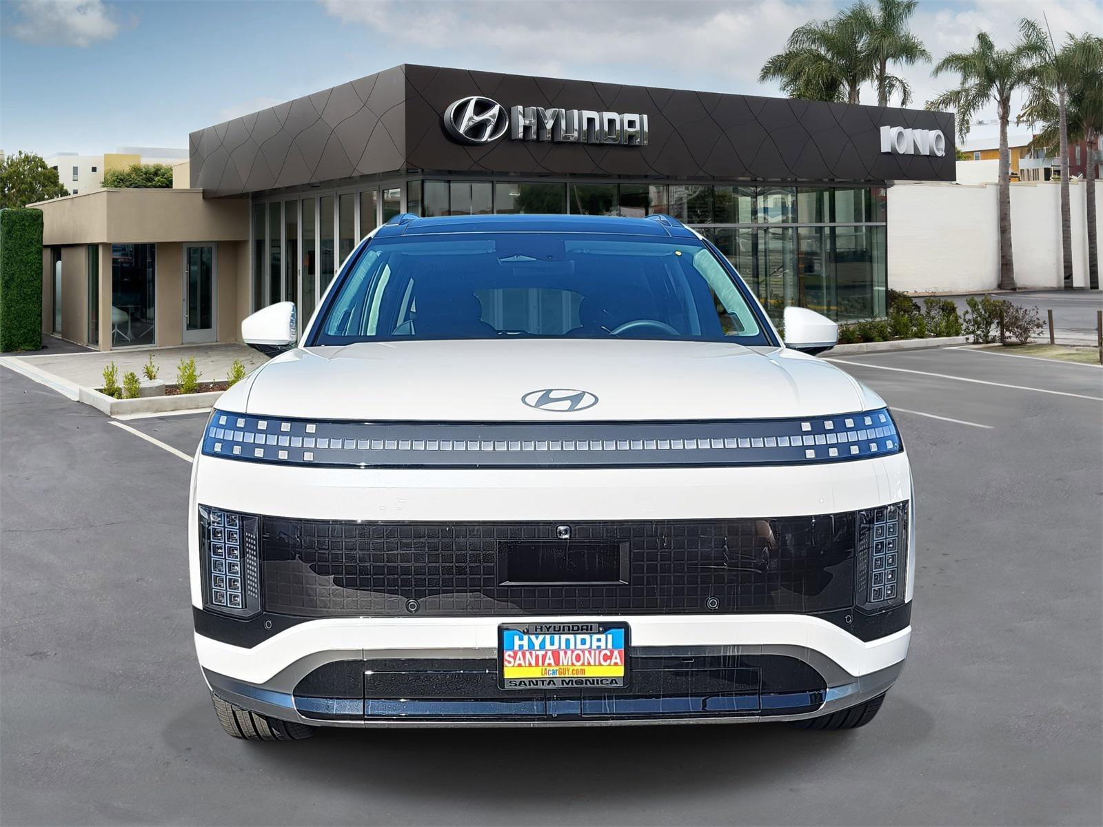 New 2026 Hyundai Ioniq 9 Calligraphy image 8