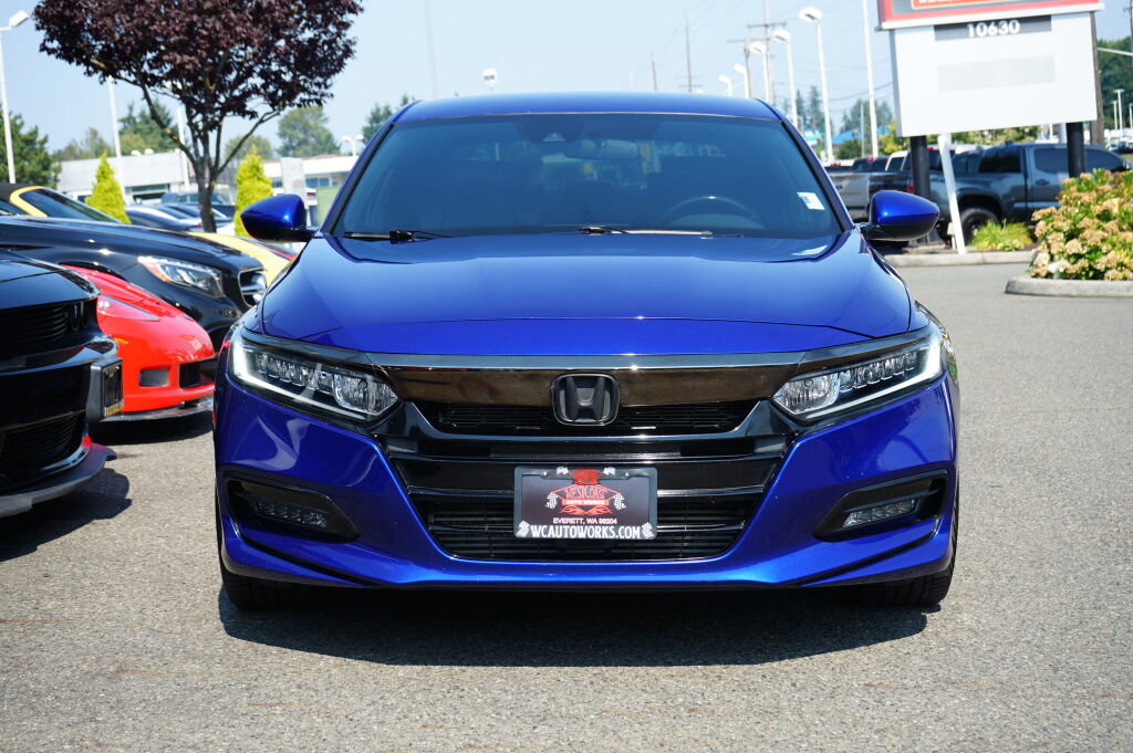 Used 2018 Honda Accord Sport image 8