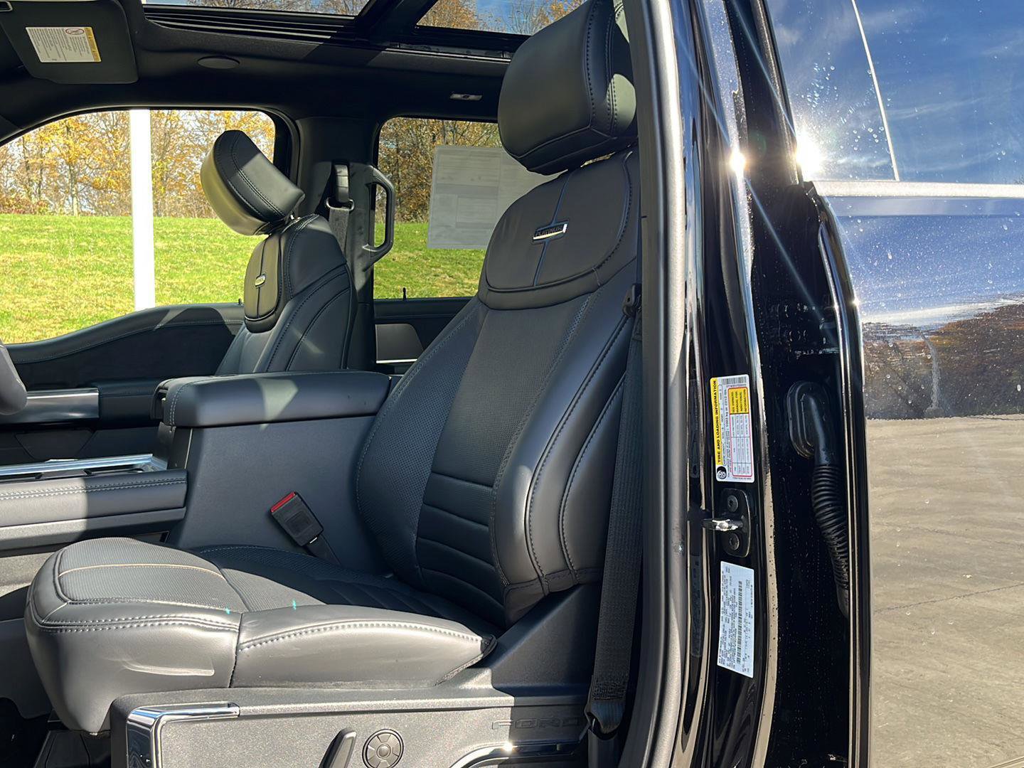 New 2026 Ford F250 Platinum image 13