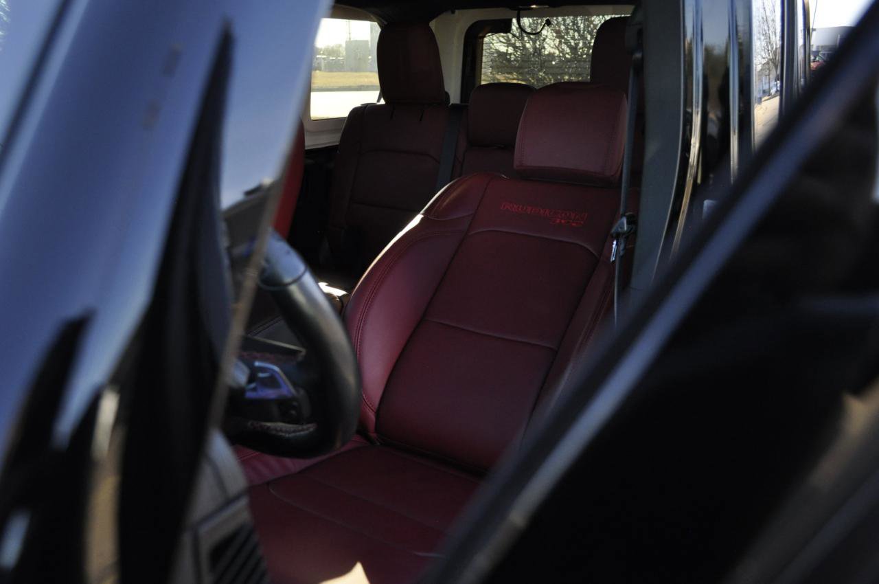 Used 2024 Jeep Wrangler Unlimited Rubicon 392 image 11