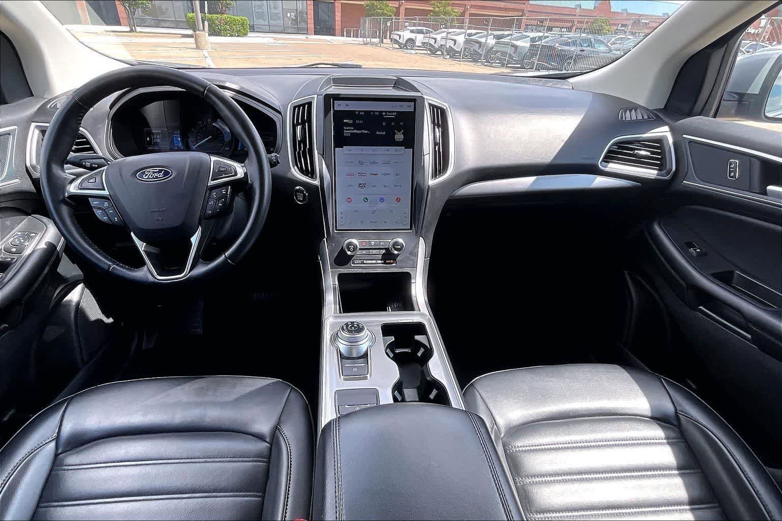 Used 2024 Ford Edge SEL AWD/4WD image 10