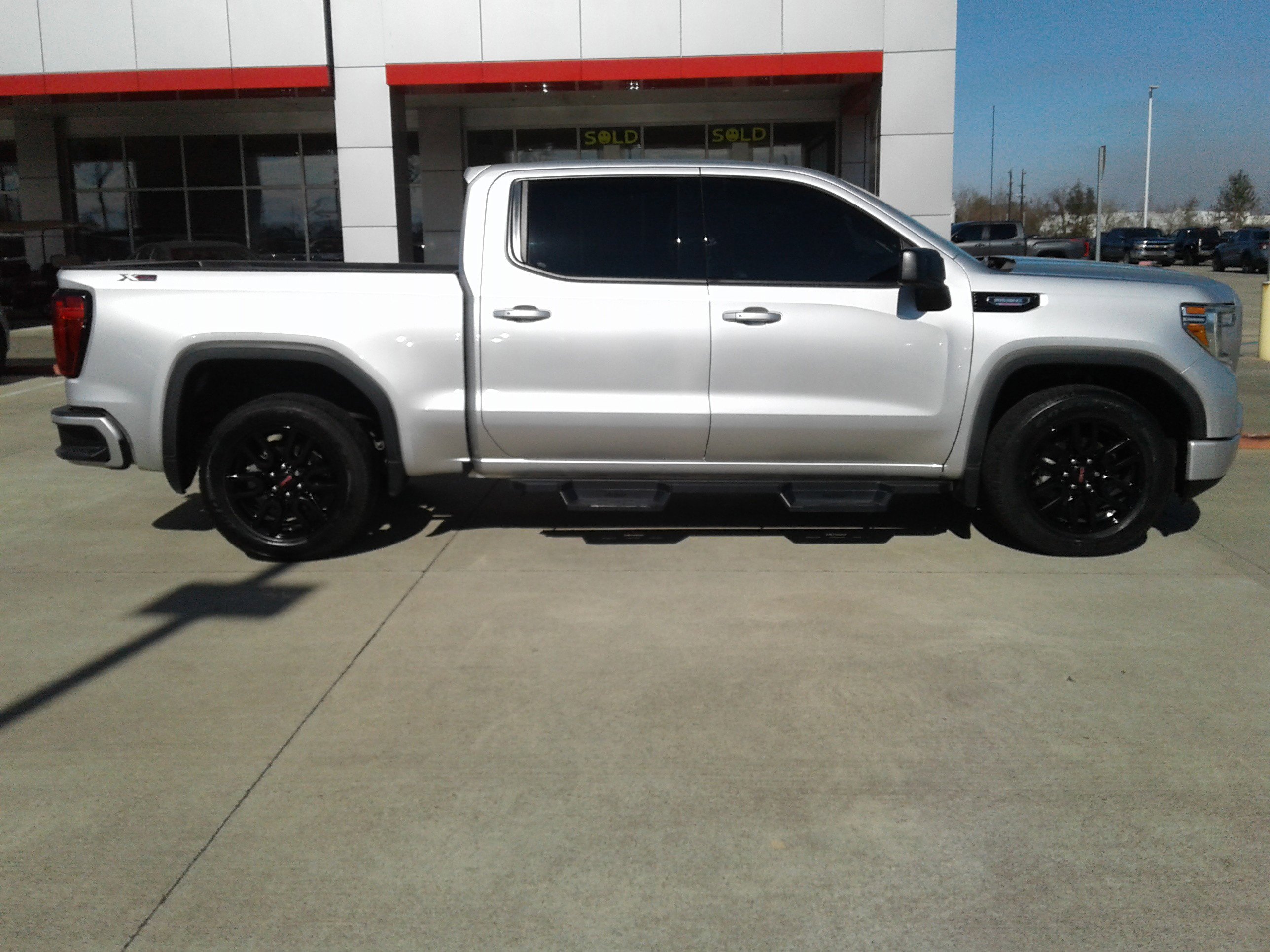 Used 2021 GMC Sierra 1500 Elevation w/ X31 Off-Road Package image 8
