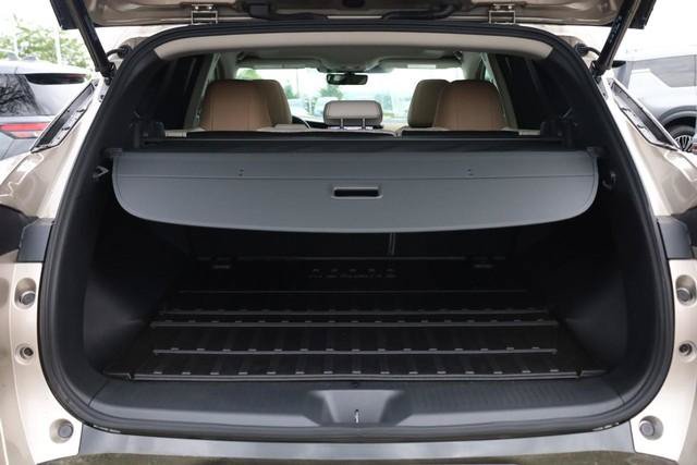 New 2026 Nissan Murano Platinum w/ Cargo Package AWD/4WD image 8