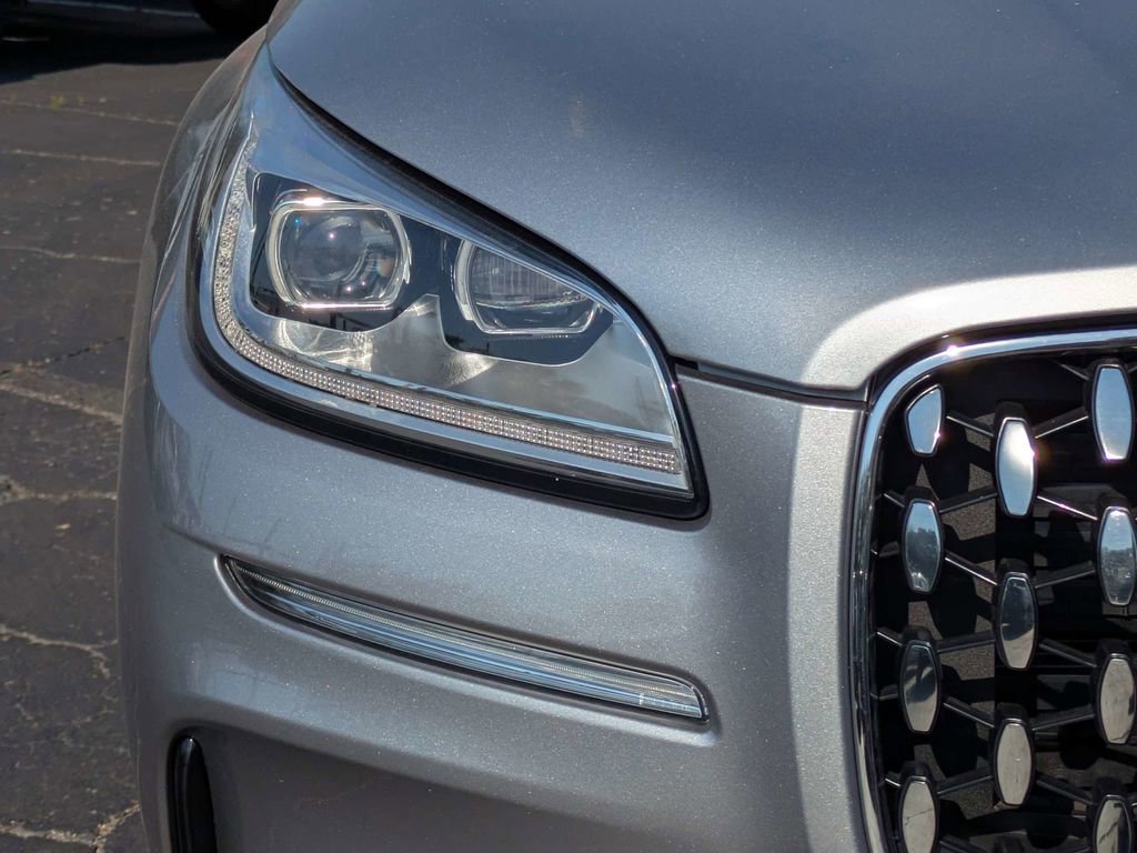 Used 2023 Lincoln Corsair Reserve w/ Equipment Group 201A AWD/4WD image 10