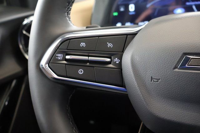 New 2026 Chevrolet Equinox ACTIV w/ Convenience Package III image 17