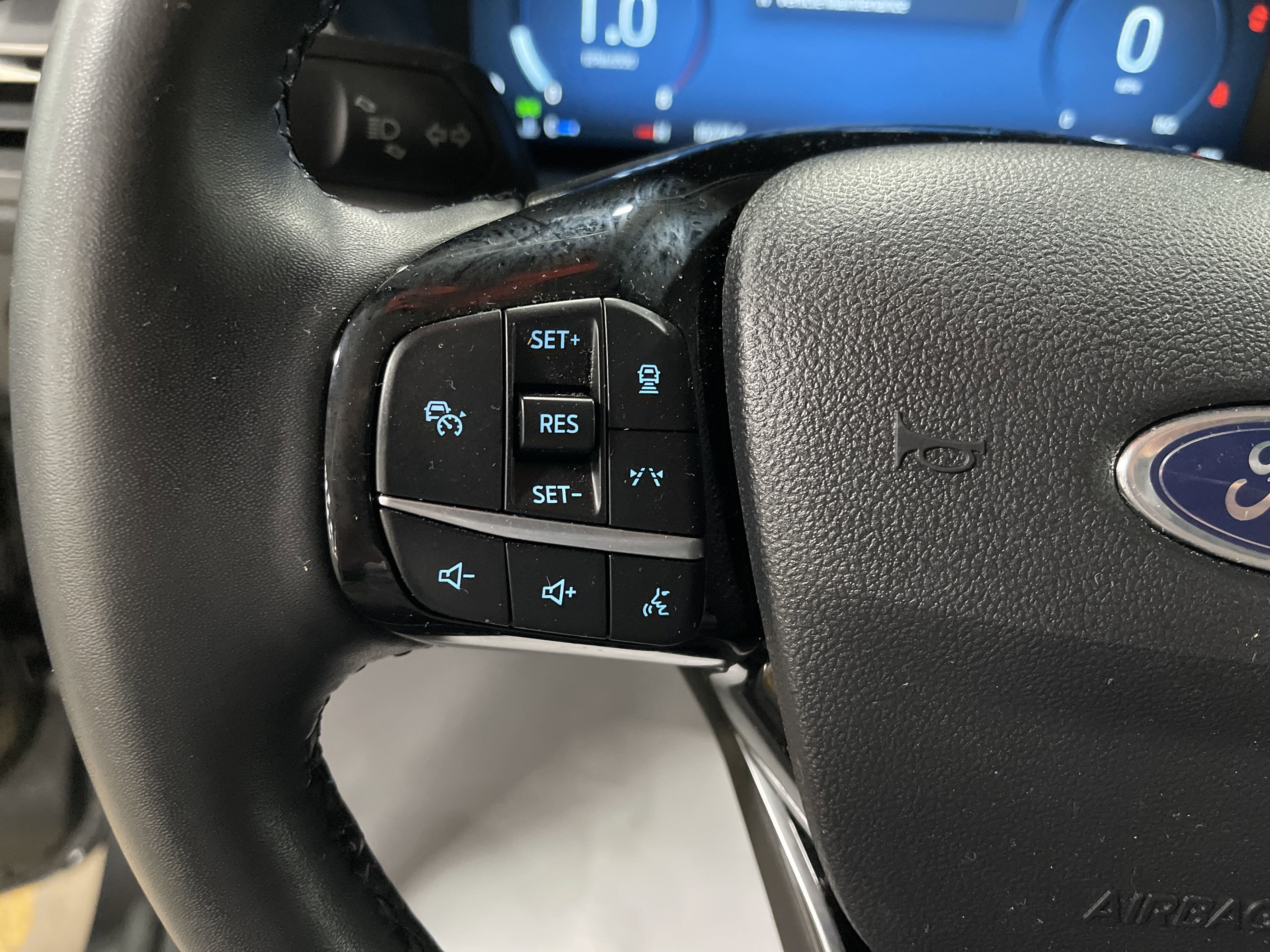 Used 2023 Ford Escape Active w/ Tech Pack #2 image 17