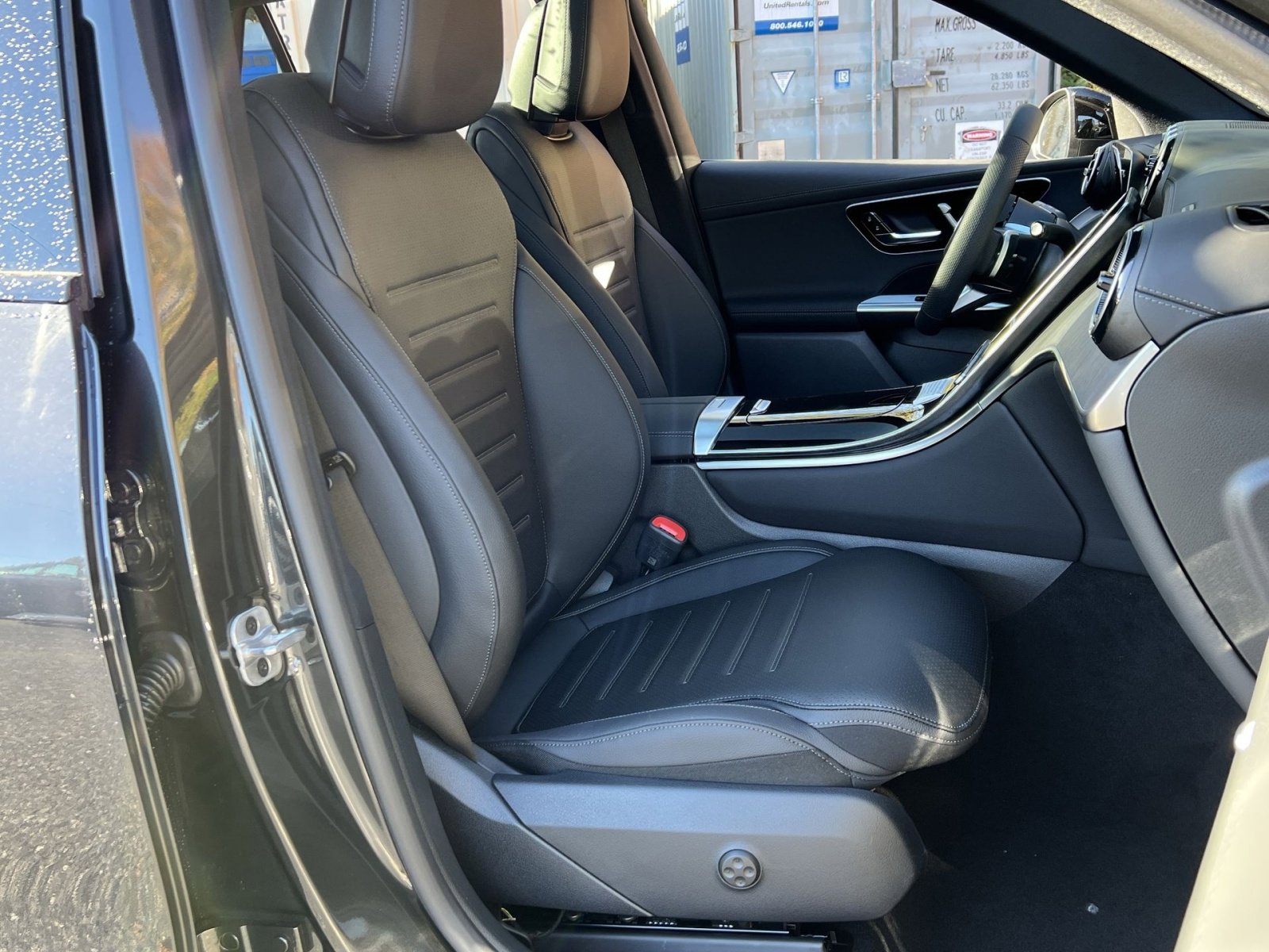 Used 2026 Mercedes-Benz GLC 300 4MATIC image 25