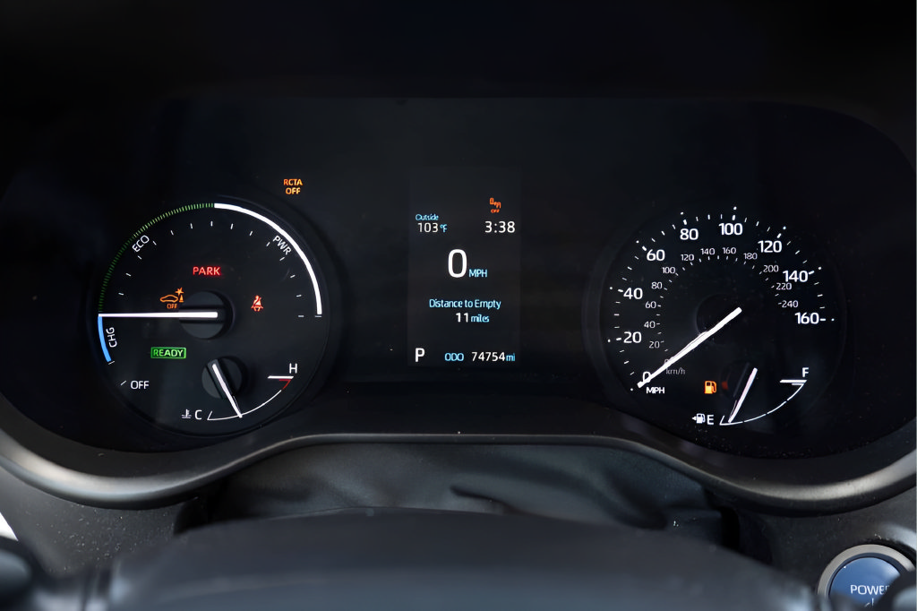 Used 2022 Toyota Sienna XLE FWD image 26