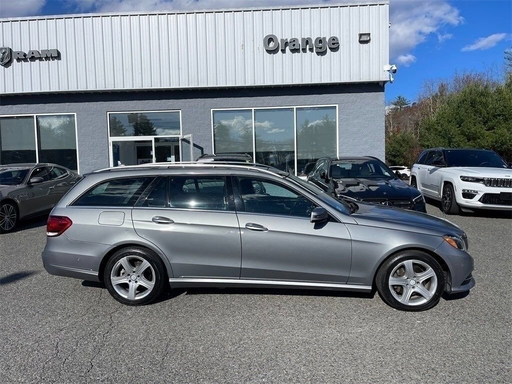 Used 2015 Mercedes-Benz E 350 4MATIC Wagon image 7