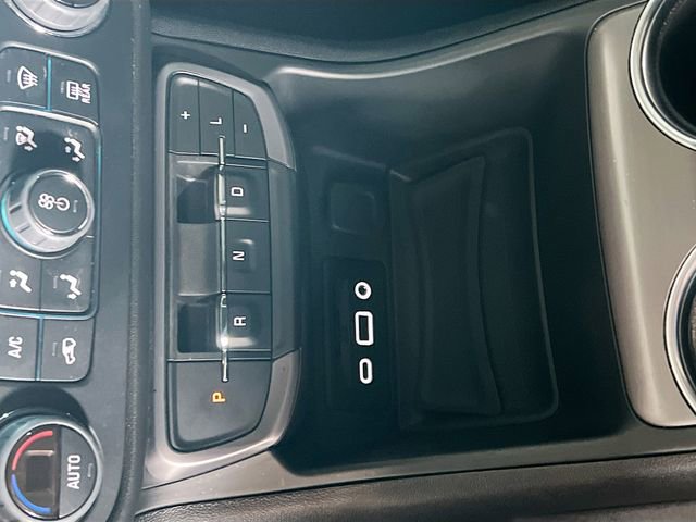 Used 2022 GMC Terrain AT4 w/ Infotainment Package II image 24