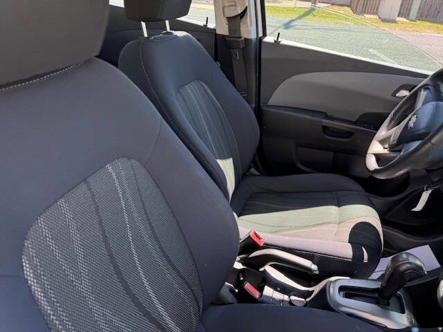 Used 2012 Chevrolet Sonic LT FWD image 20