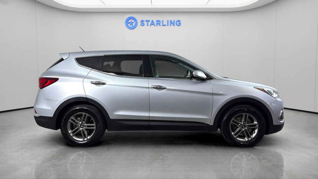Used 2018 Hyundai Santa Fe Sport image 11