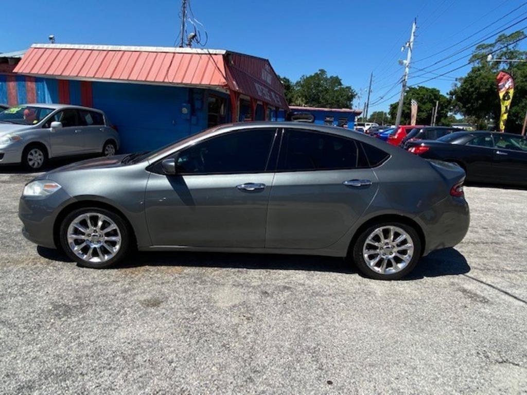 Used 2013 Dodge Dart Limited FWD image 3