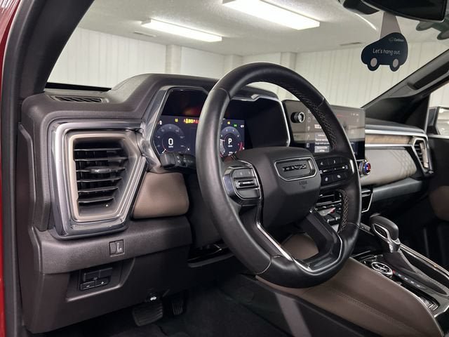 Certified 2025 GMC Canyon Denali AWD/4WD image 10