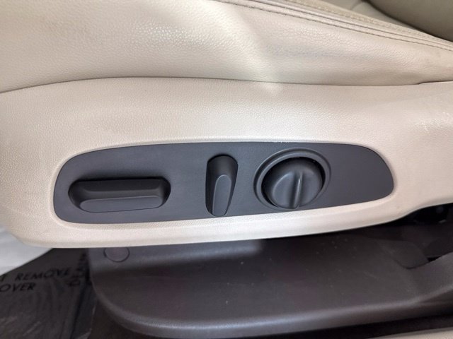 Used 2017 GMC Acadia Denali w/ Technology Package FWD image 20