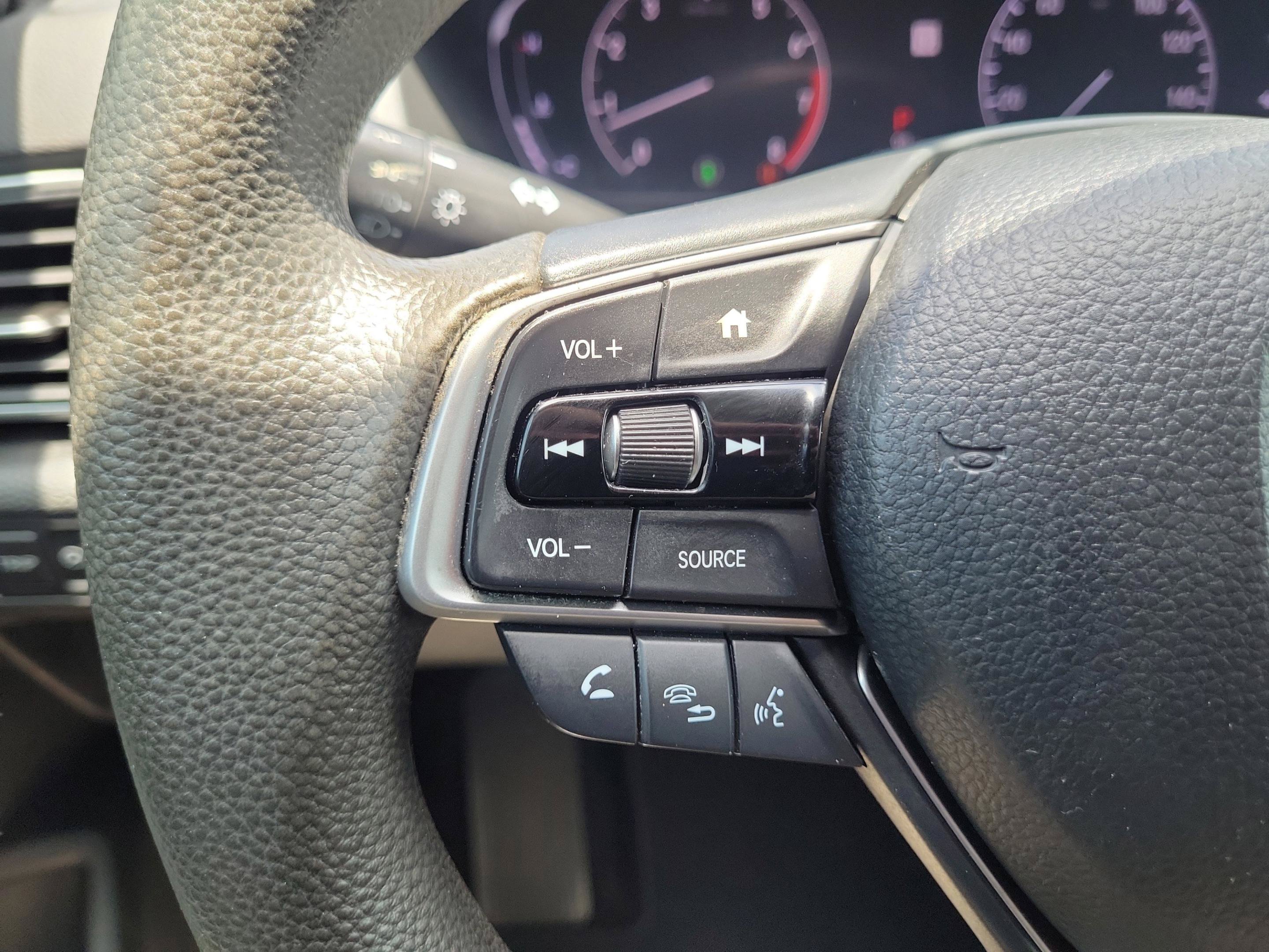 Used 2019 Honda Accord LX image 28