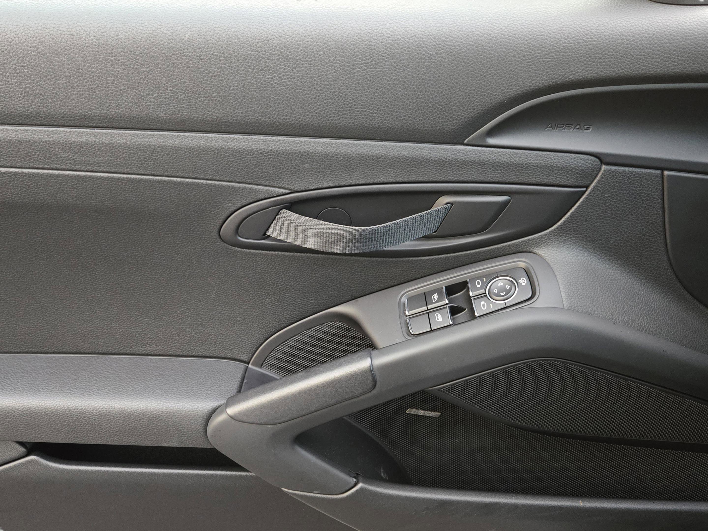 Used 2022 Porsche 718 Boxster image 30