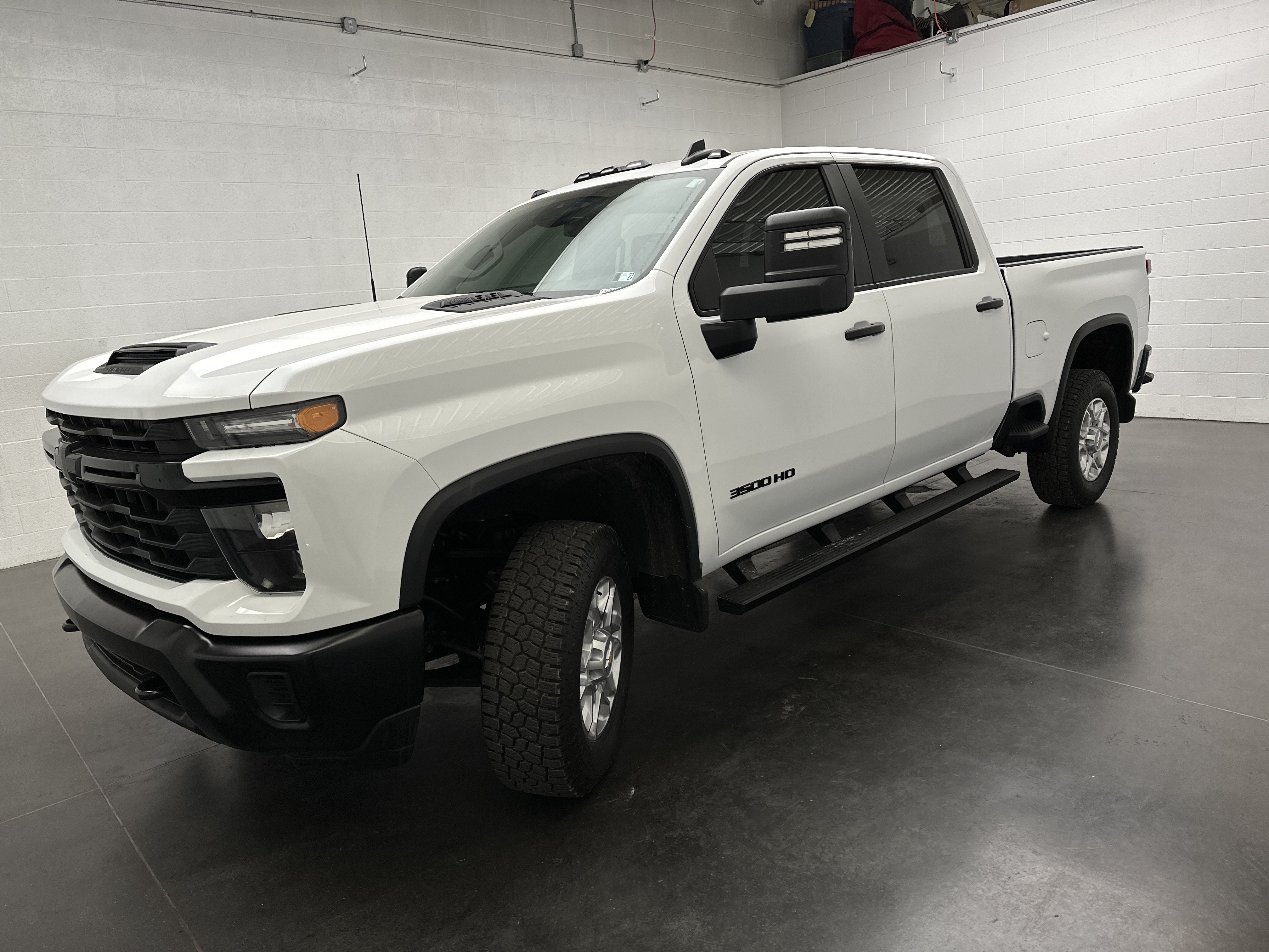 Used 2024 Chevrolet Silverado 3500 W/T w/ WT Convenience Package AWD/4WD image 4