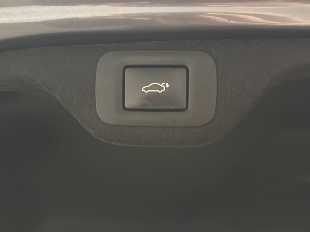 Used 2020 Lexus ES 350 Ultra Luxury w/ Accessory Package 2 FWD image 16