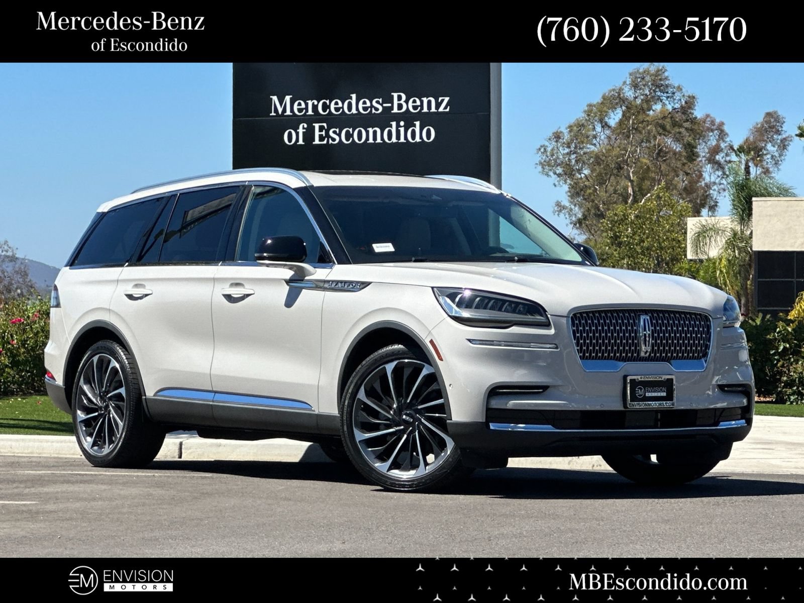 Used 2023 Lincoln Aviator Reserve w/ Equipment Group 201A RWD image 1