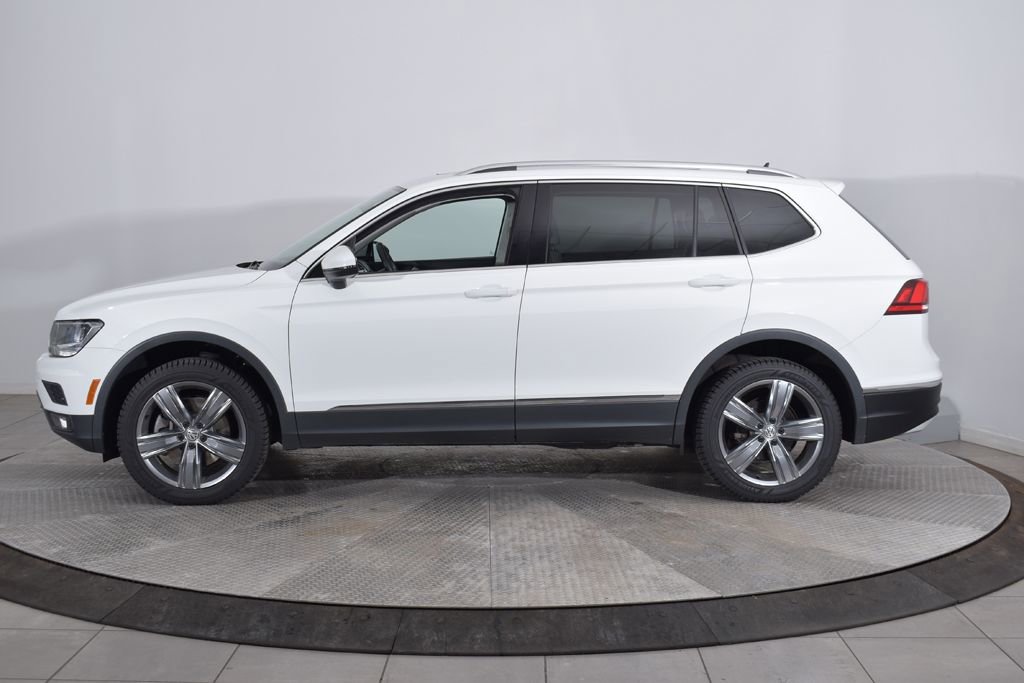 Used 2020 Volkswagen Tiguan SEL AWD/4WD image 2