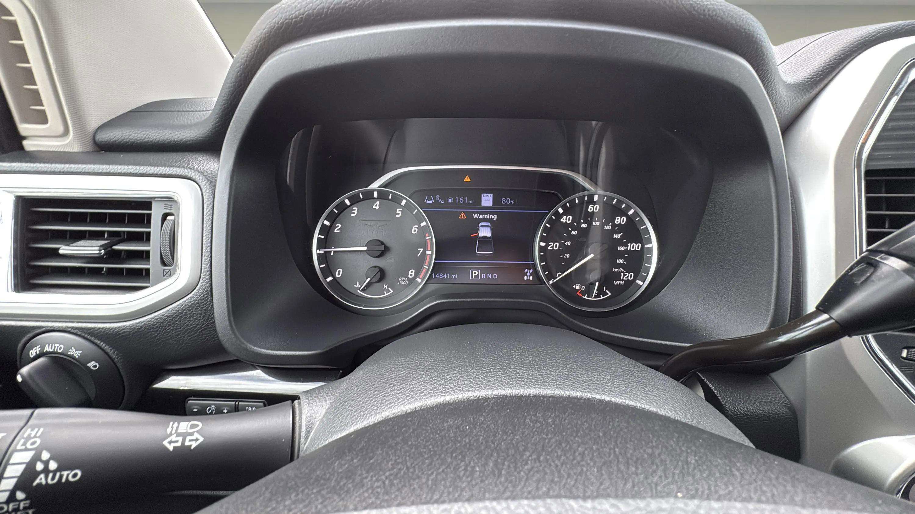 Used 2021 Nissan Titan SV w/ SV Convenience Package image 22