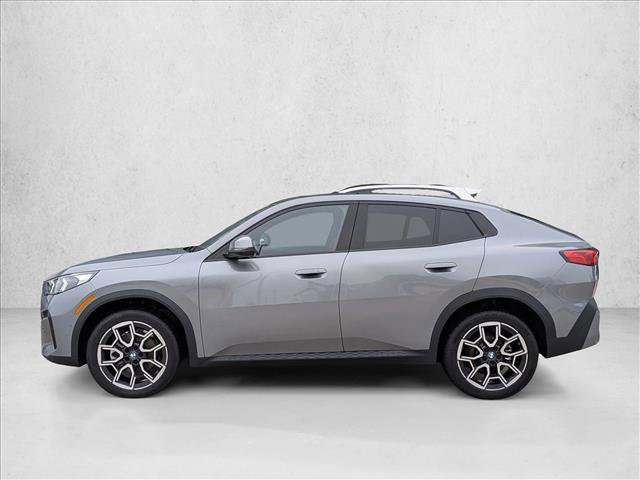 Used 2026 BMW X2 xDrive28i AWD/4WD image 7