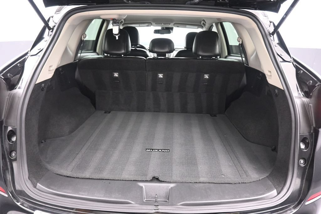 Used 2022 Nissan Murano SV FWD image 40