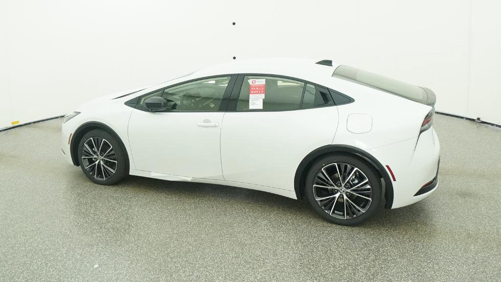 New 2026 Toyota Prius XLE image 12