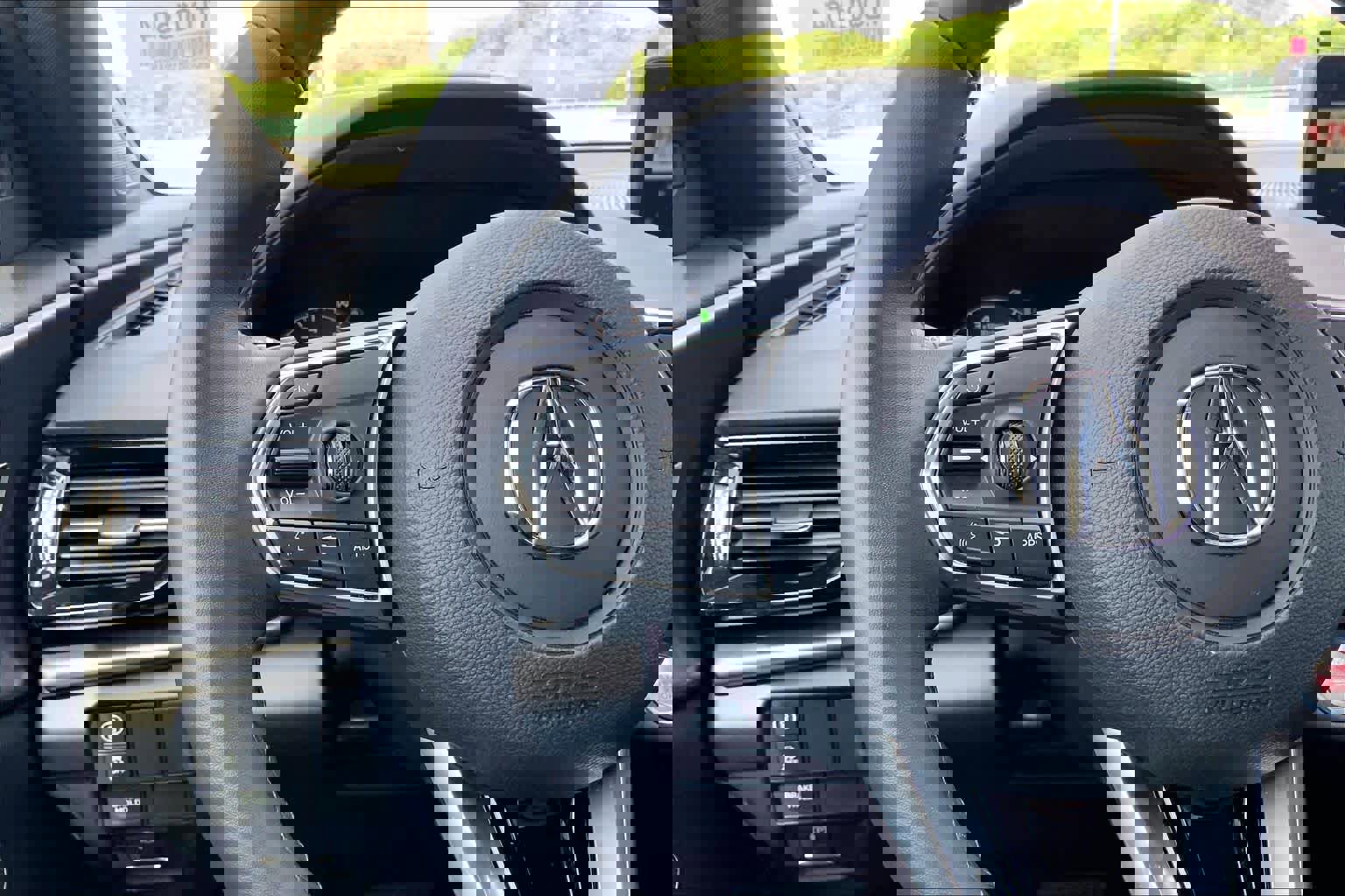 Used 2026 Acura RDX SH-AWD image 23