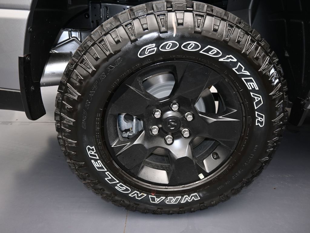 New 2026 RAM 1500 Classic Warlock image 38