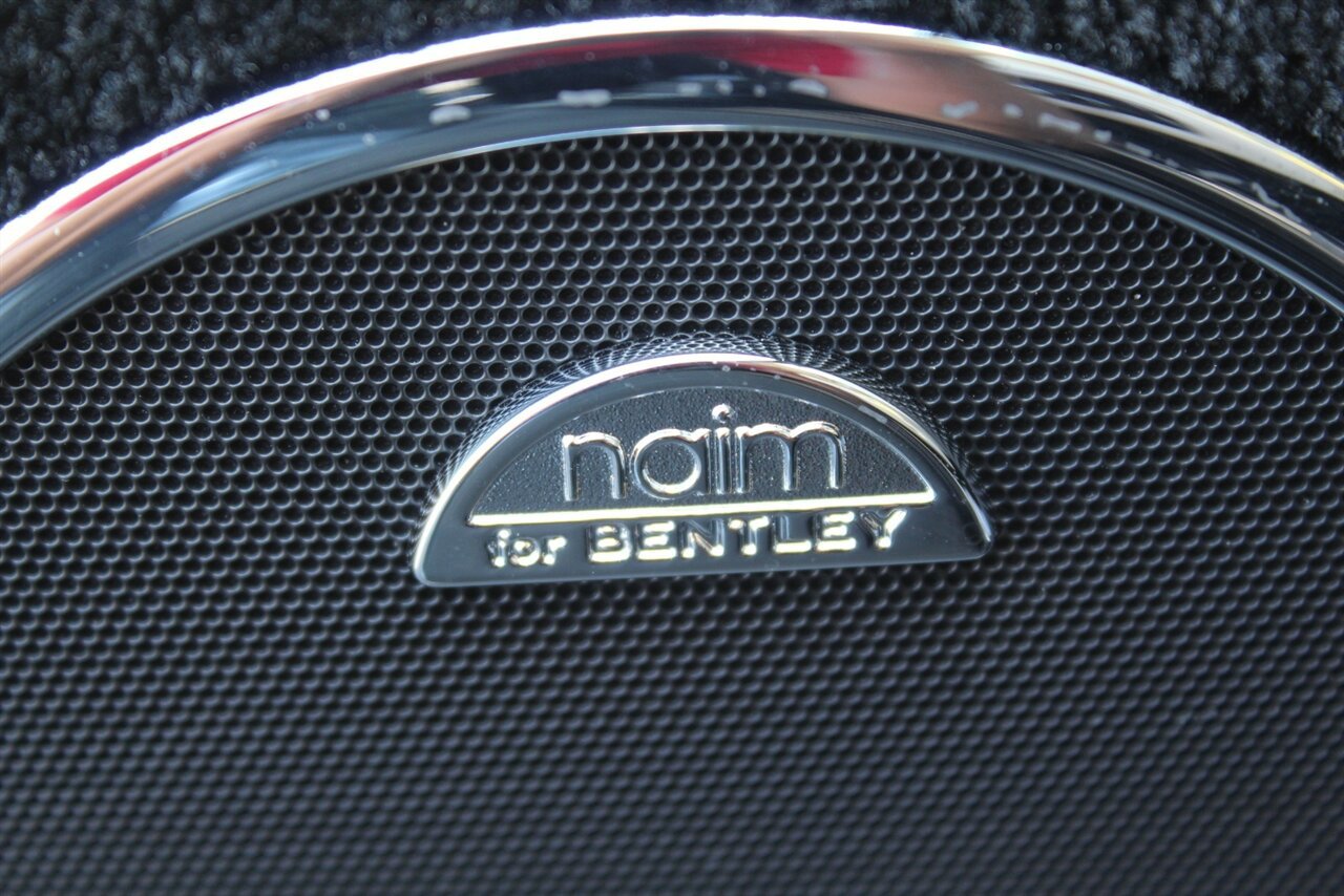 Used 2013 Bentley Mulsanne image 16