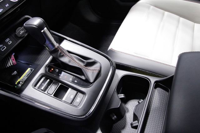 Certified 2024 Honda CR-V Sport Touring image 31
