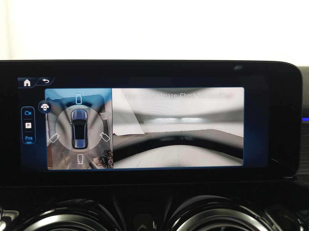Certified 2026 Mercedes-Benz GLB 250 4MATIC image 17